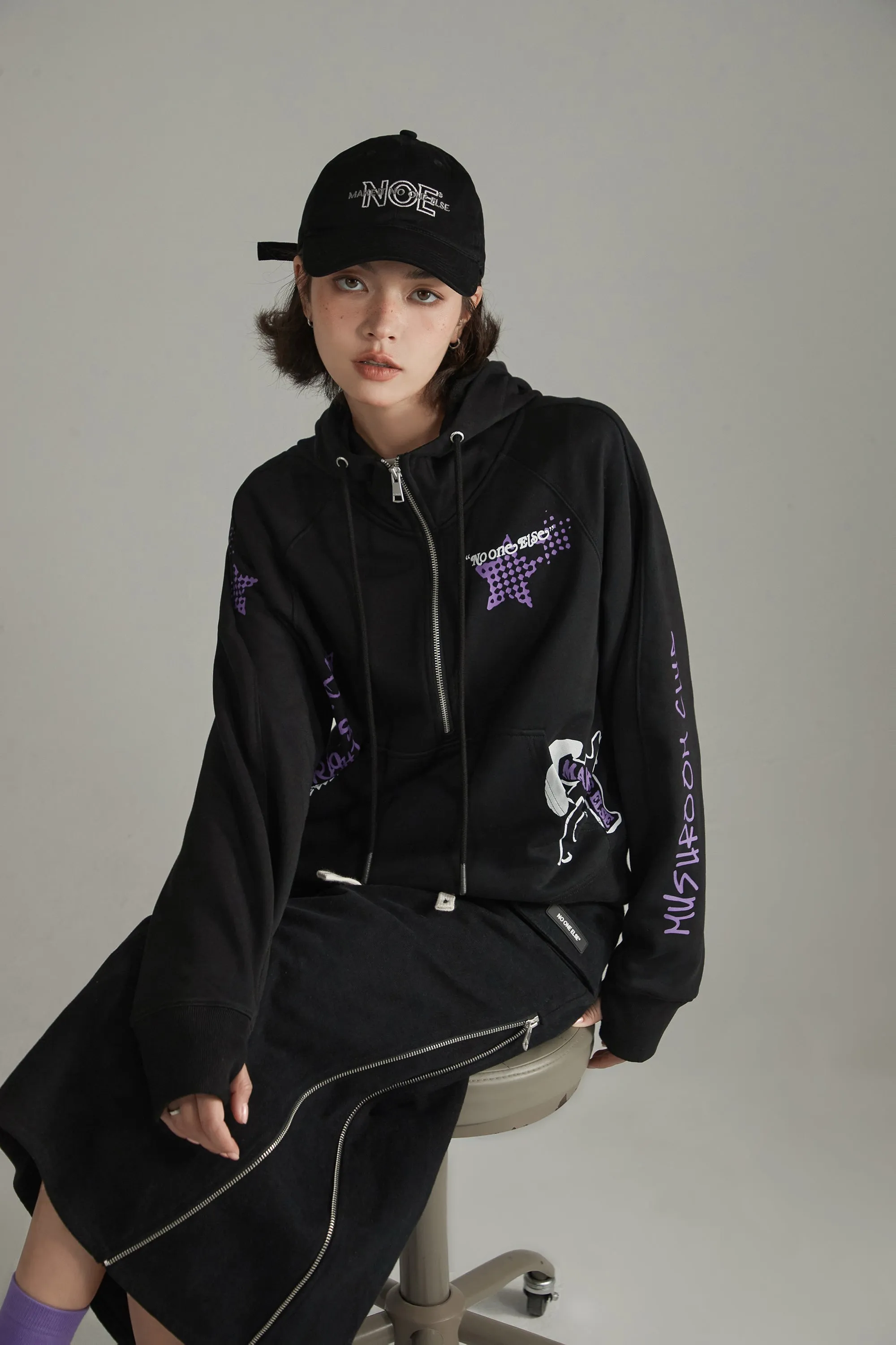 Color Star Half Zip-Up Hoodie