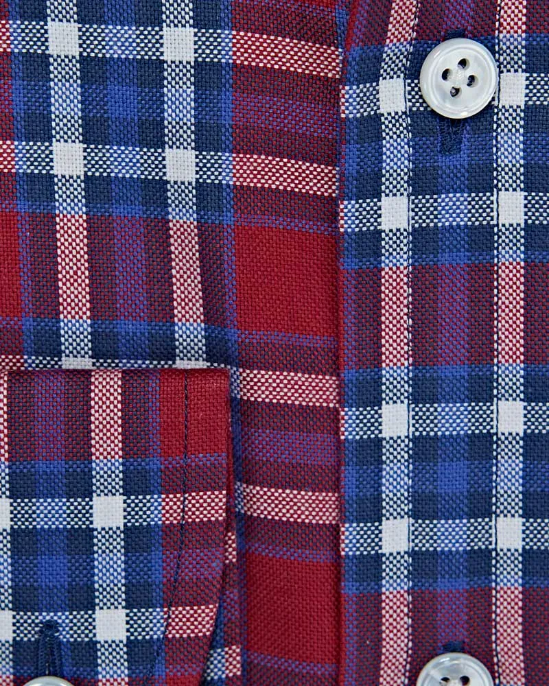 Contemporary Fit Red & White Check Oxford Cotton Shirt with Cut-away Collar & Two Button Cuff