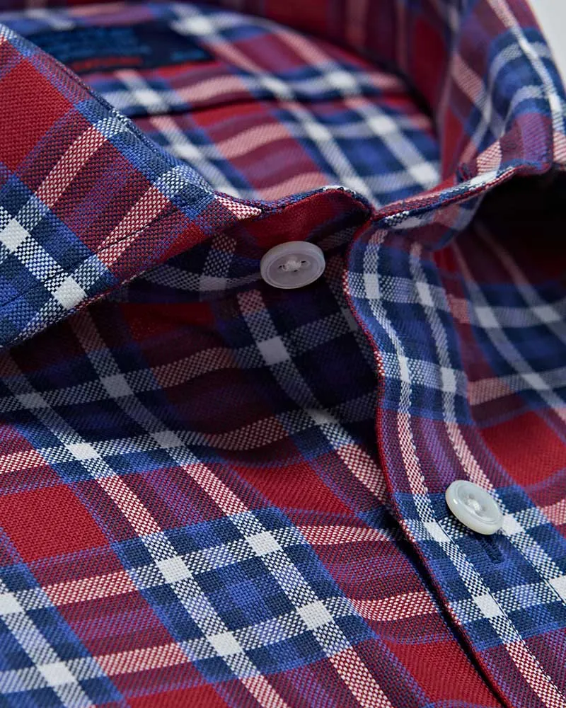 Contemporary Fit Red & White Check Oxford Cotton Shirt with Cut-away Collar & Two Button Cuff