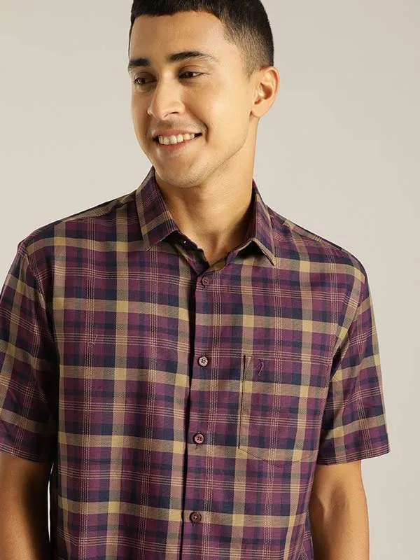 Men Checked Half Sleeve Cotton Shirt