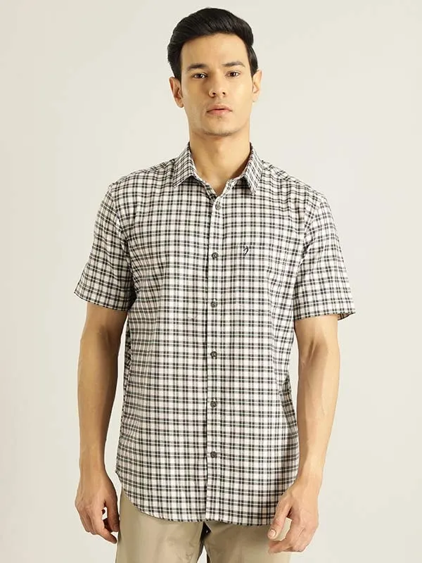 Men Checked Half Sleeve Cotton Shirt